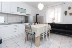 Appartementen Dalibor Appartement 4 – A 6+4 foto 4