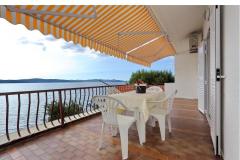 Appartementen Mikulandra op het strand Appartement 2 – Apartman 4 foto 1