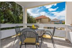 Appartementen Mirko i Anka Hromin Appartement 4 – A4 YELLOW foto 1