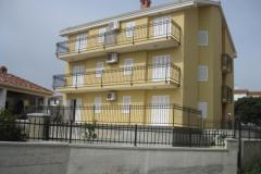 Appartementen Biograd Appartement 1 – 1 LIJEVO foto 1
