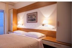 Beachfront Brela Appartementen Slaapkamer 5 – Ljubica V foto 4