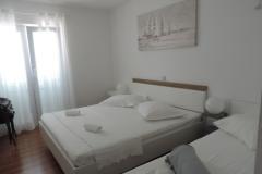 Huis Željko i Marija Slaapkamer 1 foto 5