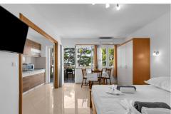 Pine Canopy Studios and Appartementen Appartement 11 – A13 foto 5