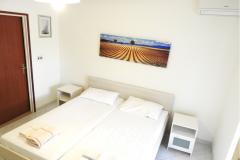 Appartementen Mrnjavac Željko Slaapkamer 5 – S9 foto 5