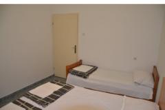 Goga Slaapkamer 5 – Soba foto 3