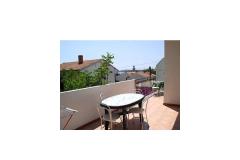 Appartementen TUDOR HOUSE Appartement 2 – Carob tree foto 1