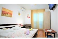 AppartementenNikolinaGrgicevic Slaapkamer 6 – S5 foto 4