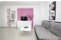 Appartementen Gorica 1- with Pool, 200 Appartement 2 – Gorica 1/4 foto 3