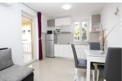 Appartementen Gorica 1- with Pool, 200 Appartement 2 – Gorica 1/4 foto 4