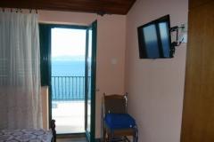 Appartementen Sliskovic, 1. line to sea Appartement 1 – Apartman 1 foto 3