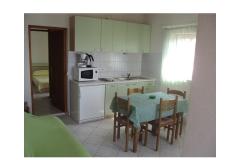 Appartementen Dinko s grijanim bazenom Appartement 2 – A4 foto 1