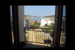 Appartementen Dinko s grijanim bazenom Appartement 3 – A2+2 foto 4