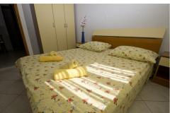 Appartementen Dinko s grijanim bazenom Appartement 4 – A 2+2 foto 3
