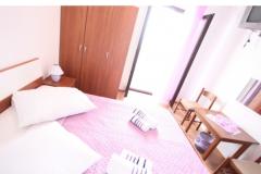 Kamers Bili Galeb BED? Slaapkamer 1 – PURPLE foto 2