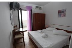 Kamers Bili Galeb BED? Slaapkamer 4 – PURPLE 1 foto 3