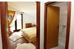 Appartementen Tina Slaapkamer 5 – Soba 1 foto 1