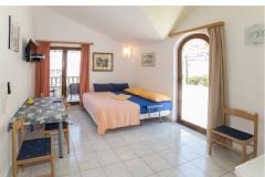 Dizma Wellness Appartementen Appartement 2 – Yellow foto 1