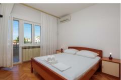 Pensioen Radoslav Slaapkamer 1 – A1 foto 1