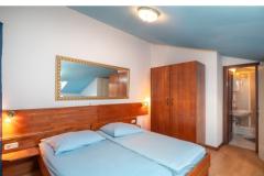 Family Kamers &amp; Appartementen Omis Appartement 1 – 2 FLOOR foto 5