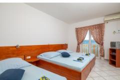 Family Kamers &amp; Appartementen Omis Appartement 4 – 202 foto 4