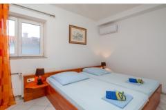 Family Kamers &amp; Appartementen Omis Slaapkamer 8 – apartman K foto 4