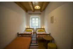 Kamers Roza Slaapkamer 2 – soba 2 foto 1