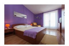 Appartementen Niko Podgora Appartement 3 – 2+1BPurple foto 1