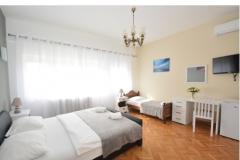 Pensioen Dioklecijan Slaapkamer 2 – G 3 foto 2