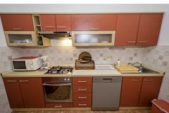 APARTMANI DEBELIĆ Appartement 3 – Dobrila 3 foto 2