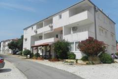 Appartementen Radic Appartement 1 – PRVI KAT foto 1