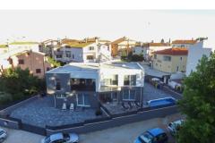 Holiday home with swimming pool Appartement 1 – APP *** foto 1