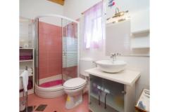 Huis Tea in a beautiful nature Appartement 1 – Villa Tea foto 5