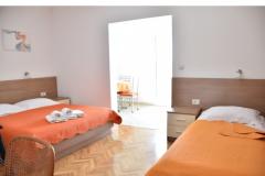 Appartementen Stone  Tučepi  Appartement 3 – A3+1 -102 foto 1