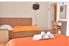 Appartementen Stone  Tučepi  Appartement 3 – A3+1 -102 foto 3