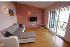 Appartementen Mitan Appartement 1 – 1.A4+2 foto 1
