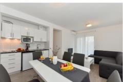 Crowonder Luxury Vir Appartement 4 – A3 foto 2