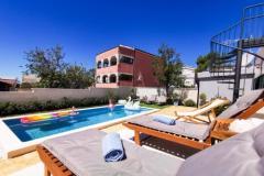 Vakantiehuis  Diana +pool+jacuzzi Appartement 1 – HouseDiana foto 1