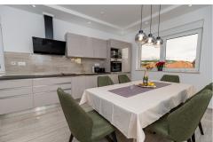 3-bedroom-city-flat "BelaFuža" Appartement 1 – No.1 foto 2