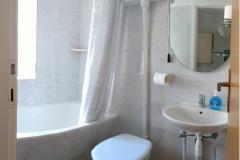 Huis Lopin Slaapkamer 3 – Room 1 foto 4