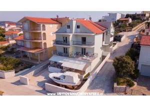 Apartmani Petra  – Marina