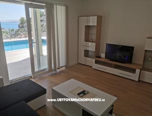 Beachfront Huis Robert met zwembad