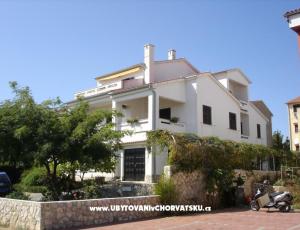 Appartementen Grzalja-Rozic Krk