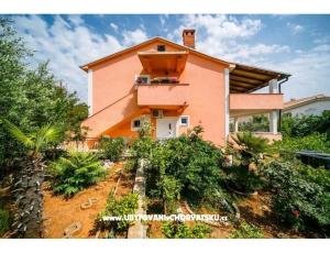 Appartementen Božena