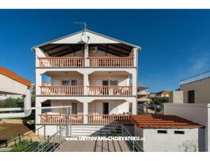 Appartementen Danica