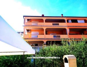 Appartementen Damir-Julija