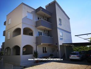 Appartementen Grgić Rogoznica 