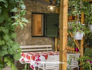 Appartementen Brodarica Gaj