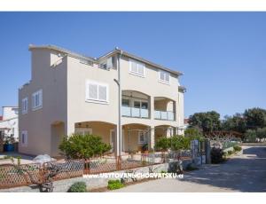 Appartementen Sharo