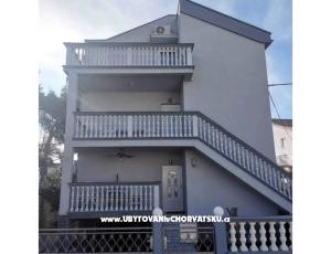 Appartementen Ria Vodice