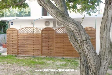 Appartementen Baška H2O Baska Voda Kroatië